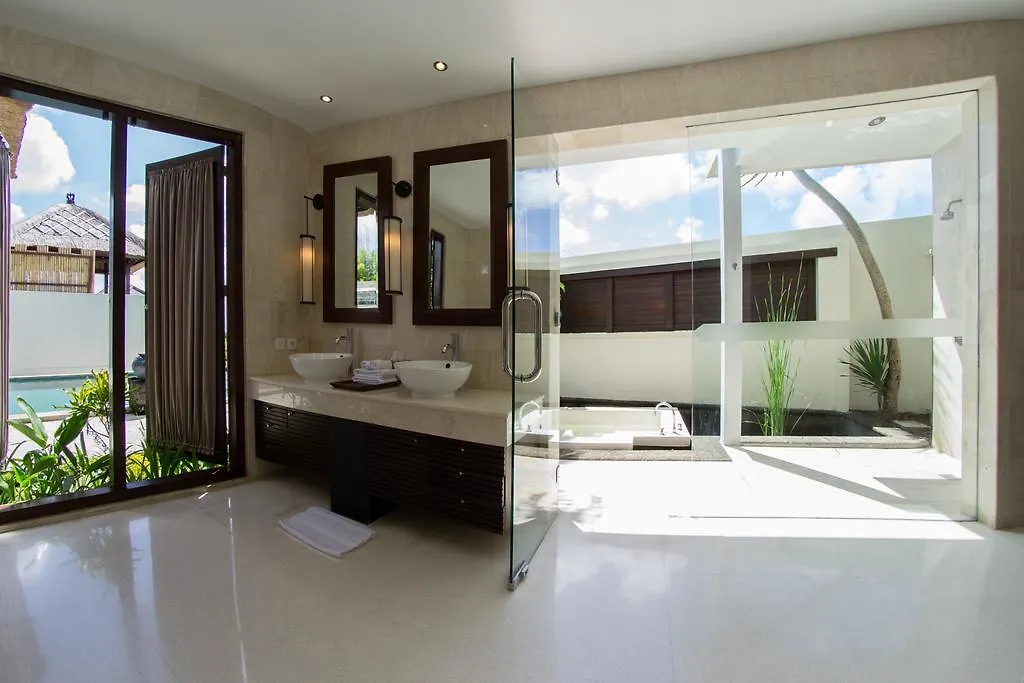 Villa Seratus Jimbaran   Jimbaran (Bali)